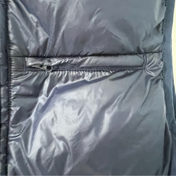 Fabletics Elliot Packable Puffer Vest - Picture 9 of 15